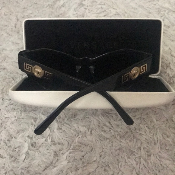 100% Authentic Versace Sunglasses model 4253 - Picture 1 of 6
